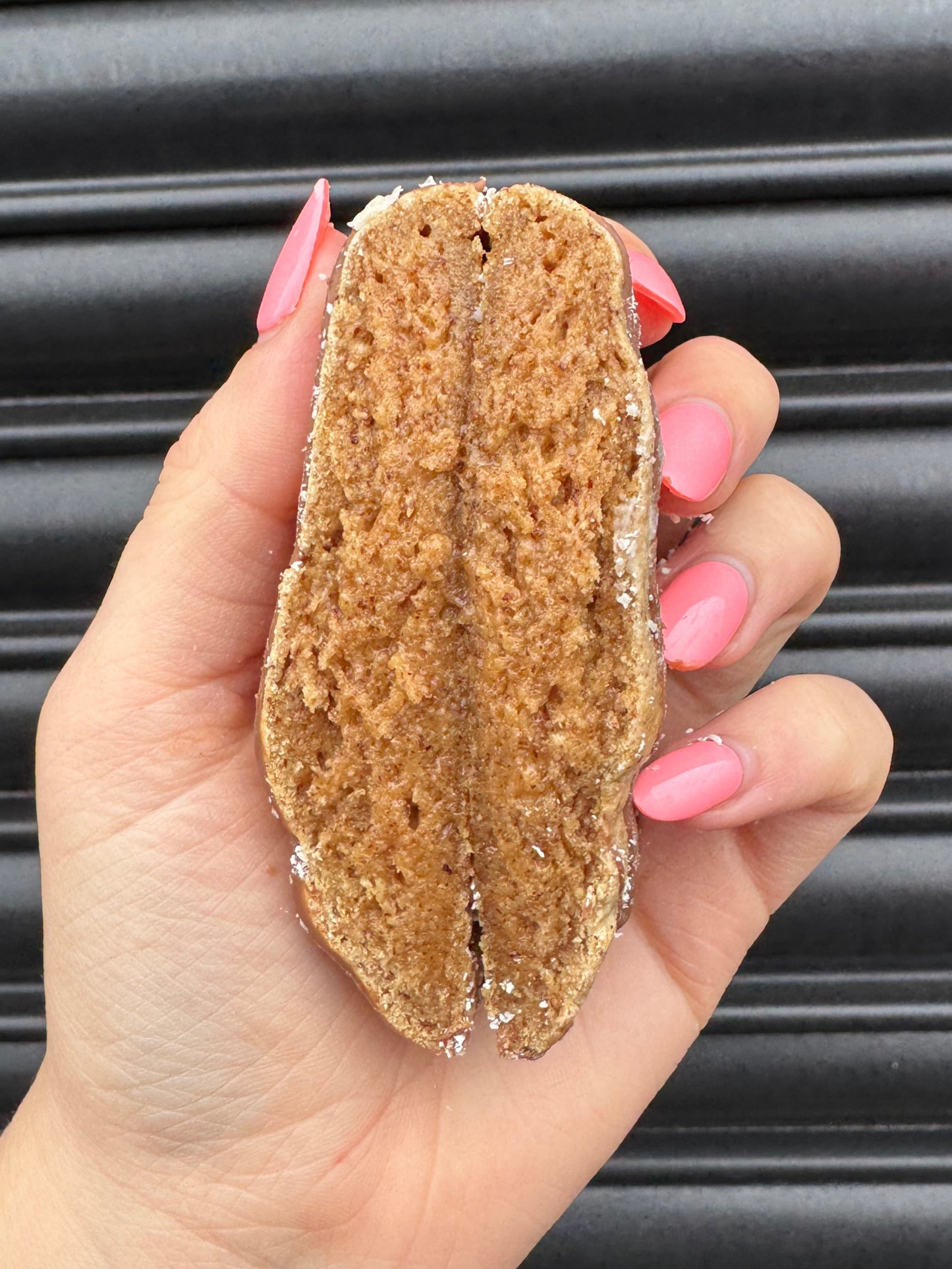 OG CHOCOLATE CHIP PROTEIN COOKIE